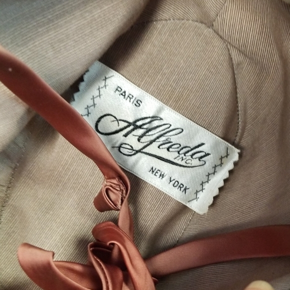 Vintage Fur Hat - Picture 2 of 4